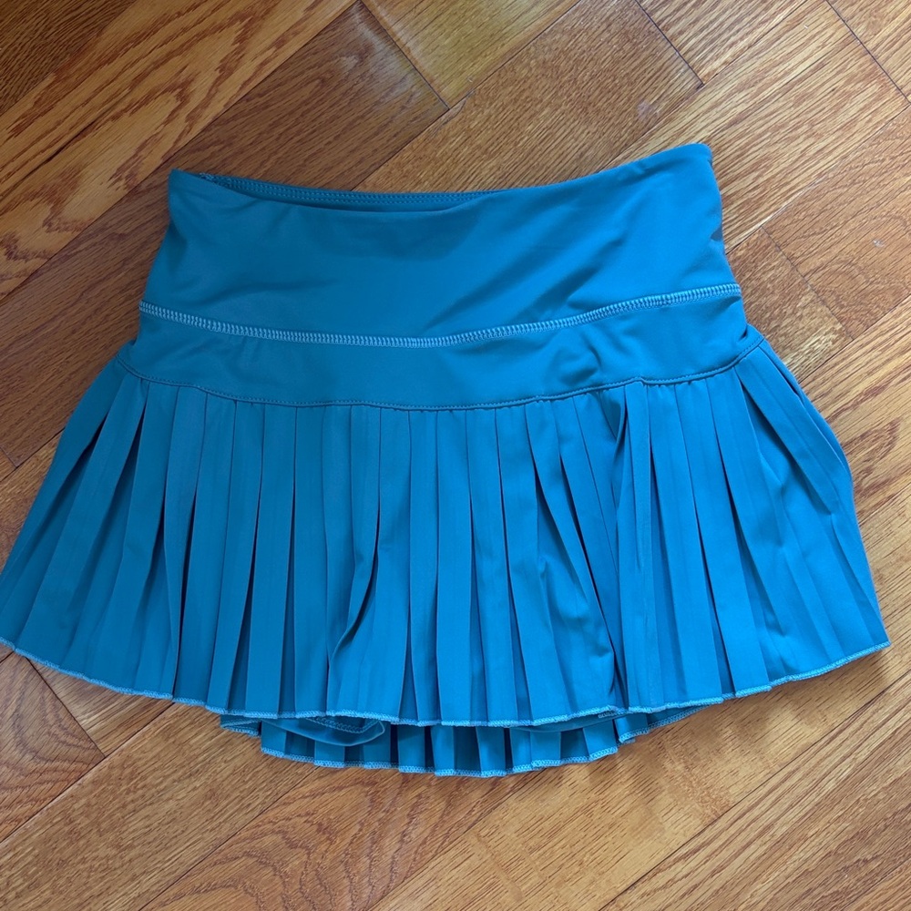 Pleated Performance Mini Skirt in Teal